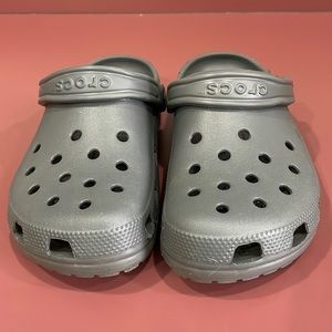 Women’s crocs size 8
